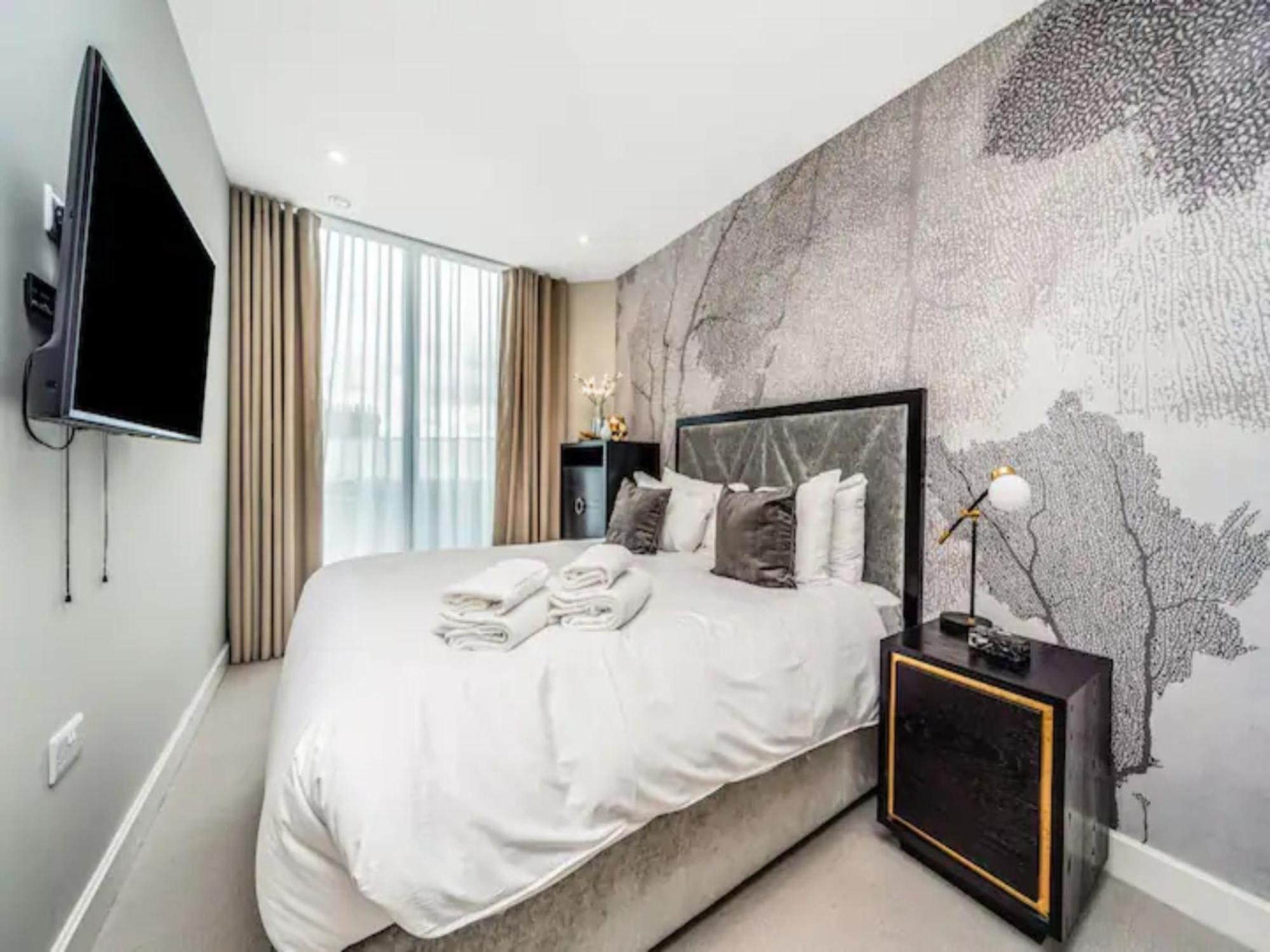 Appartement Pass The Keys Penthouse Oasis In Trendy Fulham à Londres Extérieur photo